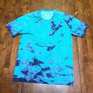 Lululemon Metal Vent Tech T-Shirt Mens Medium Blue Tie Dye Performance Workout